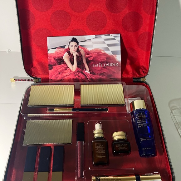 Estee Lauder Gift Set serum makeup eye serum lipstick mascara makeup remover NIB - Picture 13 of 16